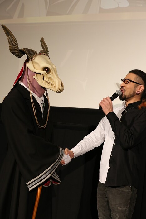 半年ぶりに再会を果たしたエリアスと竹内良太。