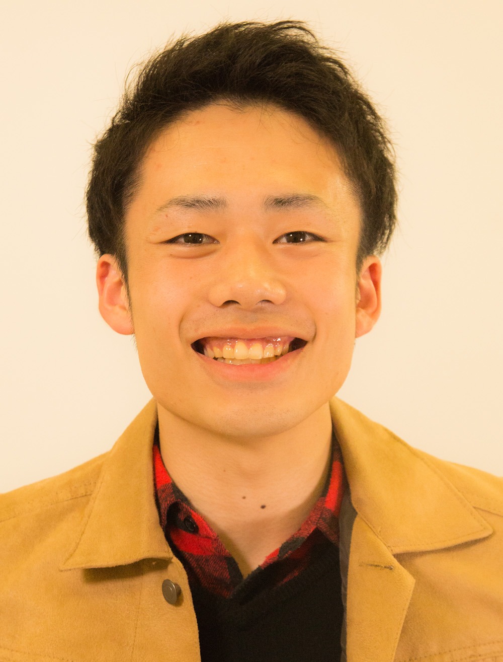鬼瓦百太郎役のフィッシャーズ・シルクロード。