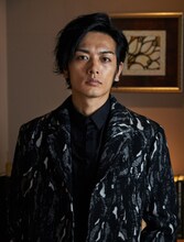 東條レン役の久保田悠来。