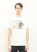 西村ツチカTシャツの着用イメージ。