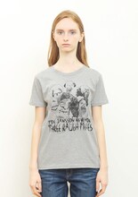 西村ツチカTシャツの着用イメージ。