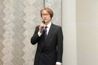劇団スタジオライフの代表・藤原啓児。