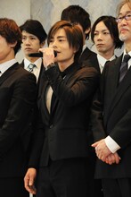 「Noirチーム」でラウルを演じる松本慎也。