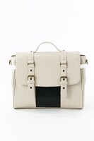 太宰治モデルのバッグ。