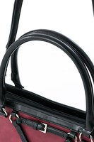 中原中也モデルのバッグ。