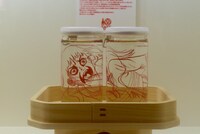 楳図かずおとコラボした「クリエイターズ・デザイン・ワンカップ」。