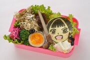 高柳明音作のキャラ弁「ハンクとシャールの出会いと旅」。