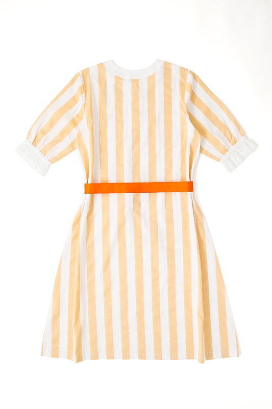 和泉三月モデル