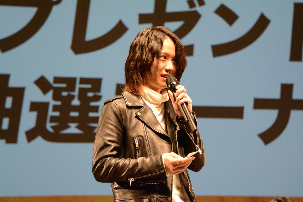 小越勇輝