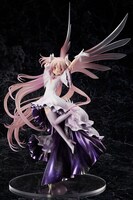 「1/8スケールフィギュアアルティメットまどか～叛逆の物語～」（c)Magica Quartet / Aniplex・Madoka Movie Project Rebellion