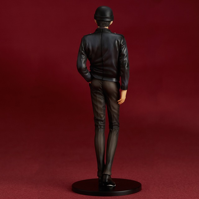 赤井秀一のフィギュア。