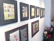 2014年に根津ギャラリーで開催された「オチビサン」原画展の様子。