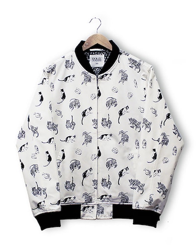 「ドルチ～ダイ・ハード・ザ・キャット～ DOLCE」ブルゾン（WHITE）