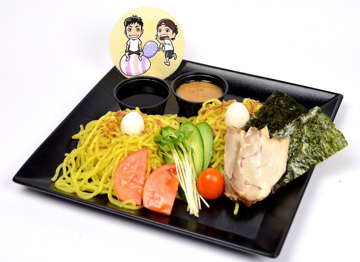 「澤村&東峰の両Wスパイカーラーメンサラダ（エッグのせ）」