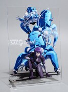 特典付き入場券に付属するアクリルプレート。