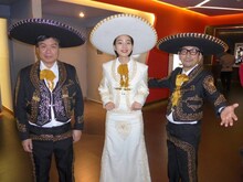 左から片渕須直、のん、プロデューサーの真木太郎。