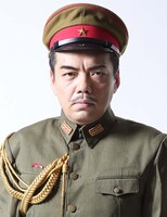 光宣演じる武藤大佐。