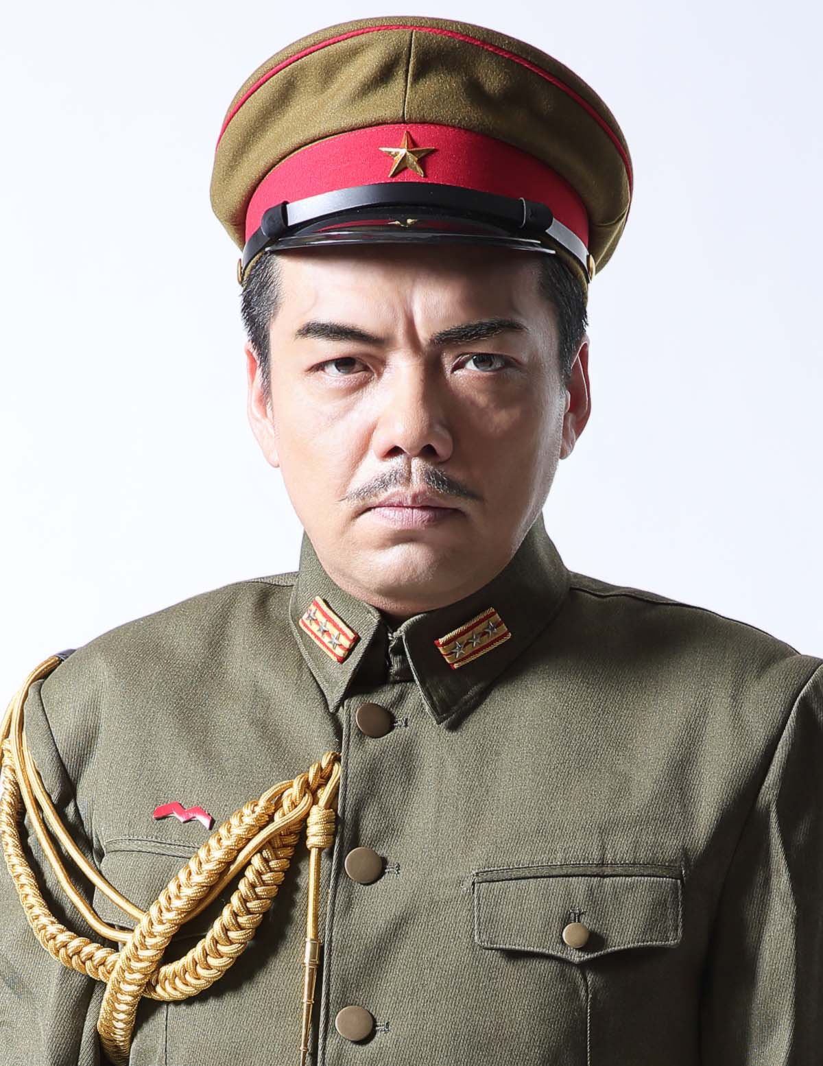 光宣演じる武藤大佐。