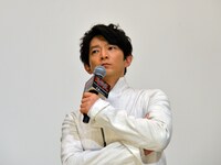 津田健次郎