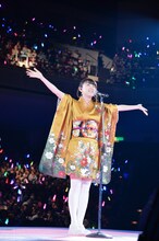 お通役の高橋美佳子。