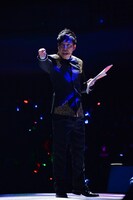 山崎退役の太田哲治。