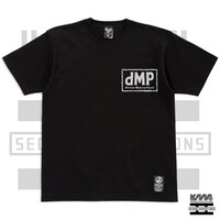 dMPロゴTシャツ（ワンポイント）。