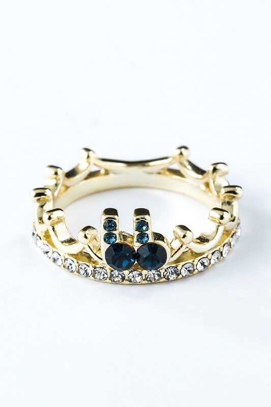 コラボリングの和泉一織モデル。