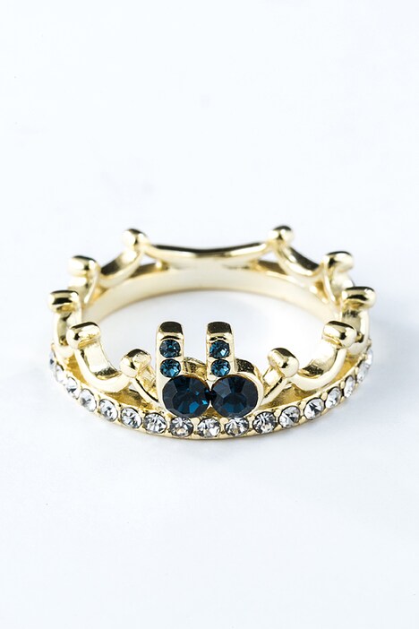 コラボリングの和泉一織モデル。