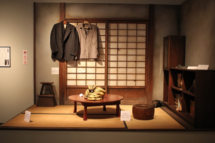 「追悼水木しげる ゲゲゲの人生展」の展示の様子。