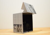 「BLUE GIANT」10巻と、「BLUE GIANT SUPREME」1巻の帯に付属している2枚の応募券を集めて応募すると、抽選で500名にプレゼントされる「BLUE GIANT」全巻収納BOX。