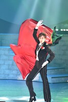 大和悠河演じるタキシード仮面。