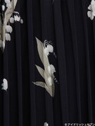 「IDOLiSH7 7つのつぼみ スズラン柄プリーツスカート」