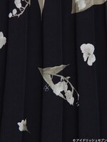 「IDOLiSH7 7つのつぼみ スズラン柄プリーツスカート」