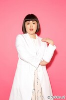 ブルゾンちえみ演じる佐藤聖良。