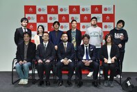 第20回文化庁メディア芸術祭の記者発表会にて、受賞者。