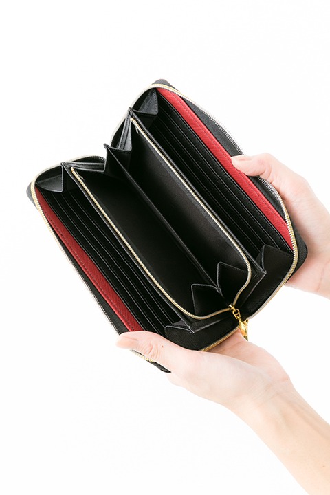天上ウテナモデルの財布。