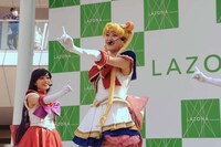 「『美少女戦士セーラームーン』-Amour Eternal-」DVD発売記念イベントの様子。