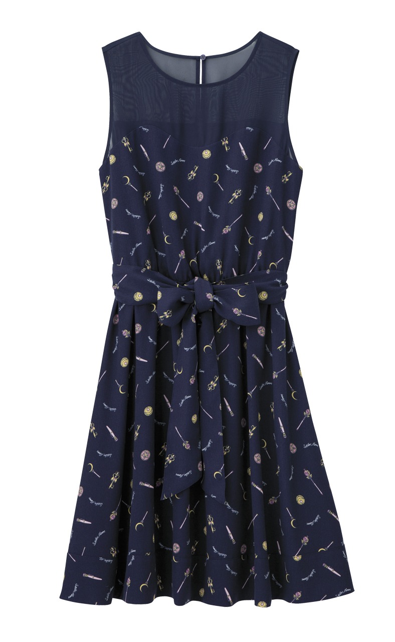 「変身アイテムプリントワンピース」