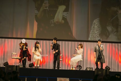 「『進撃の巨人』Season2」ステージイベントの様子。