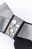 八乙女楽モデルのバレッタ。