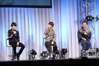 左から石川界人、木村良平、山口勝平。