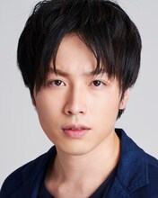 西尾錦役の鈴木勝吾。