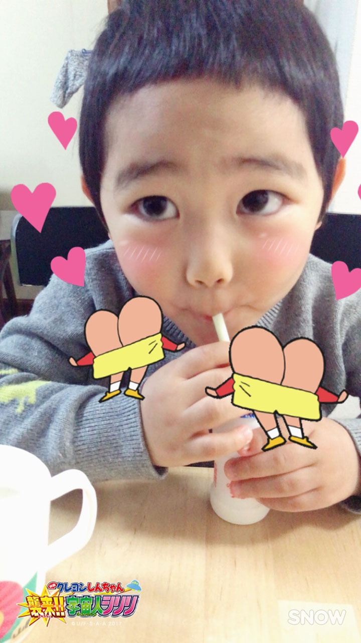 「映画クレヨンしんちゃん×SNOWコラボスタンプ」のサンプル画像。