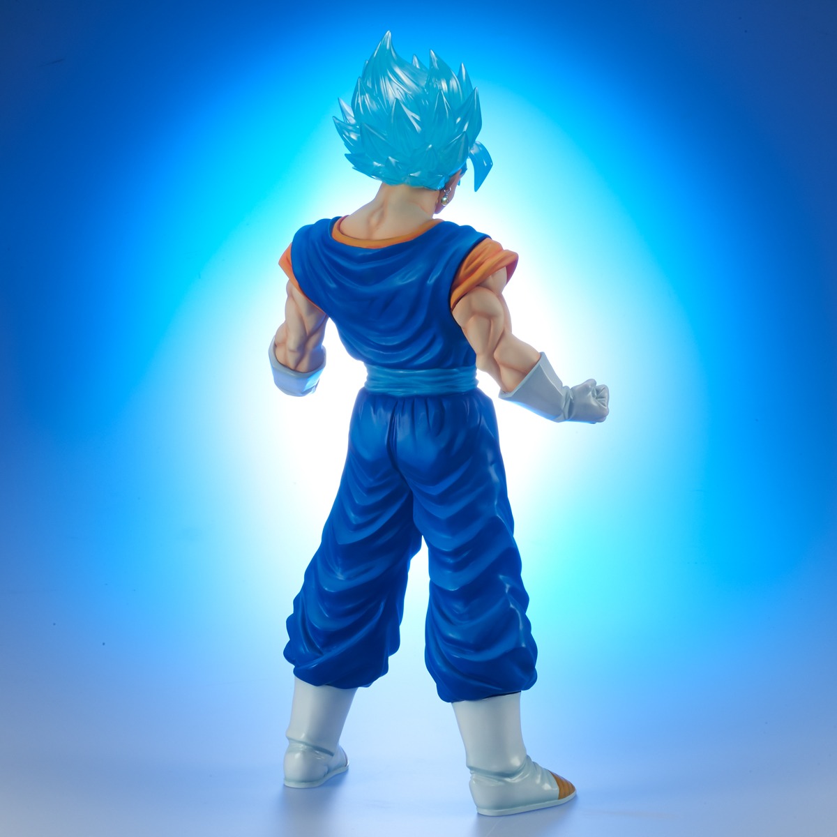 「ギガンティックシリーズ ドラゴンボール超 SSGSS ベジット」