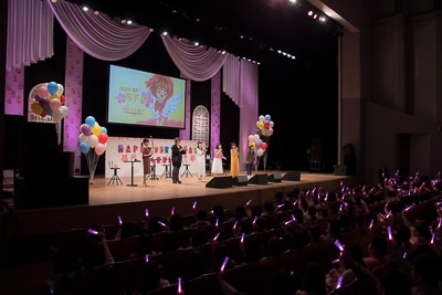 「さくらフェス2017 ～カードキャプターさくらお誕生日会～」の様子。