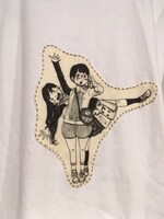 「『デッドデッドデーモンズデデデデデストラクション』×『武蔵野縫製』門出とおんたんのTシャツ」