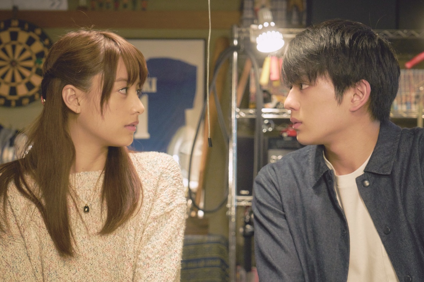映画「ピーチガール」の場面カット。