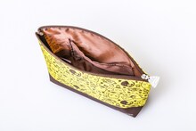 「ミイラの飼い方×ポムポムプリン SPECIAL BOOK」の付録ポーチ。