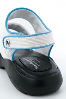 坂田銀時モデルのサンダル。