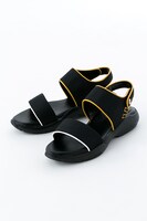 土方十四郎モデルのサンダル。